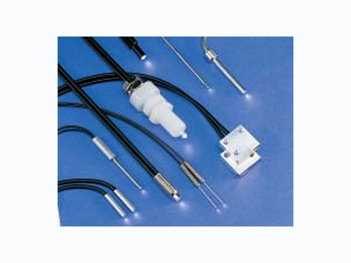IAM12SM600 integrated circuit reference