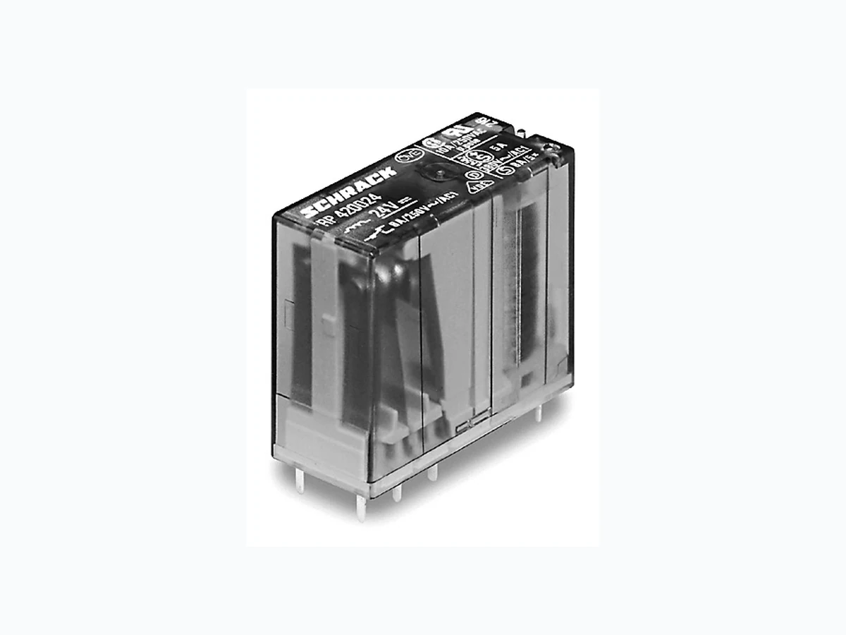 RP821012 integrated circuit reference